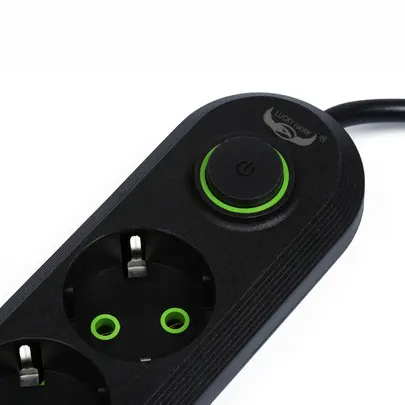 4 электрических и 2 USB, 1 Type-C розетки с кнопкой выключения и прочным кабелем длиной 1,5 м, 10 А, 250 В