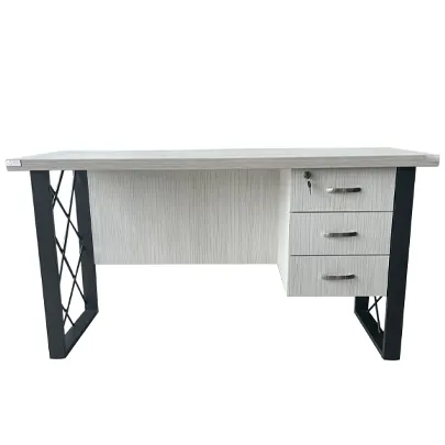 Office desk with metal legs 140 cm x 60 cm։